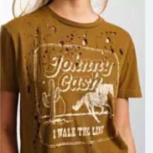 #472 NWT Buckle Johnny Cash Distressed Graphic Tee Medium